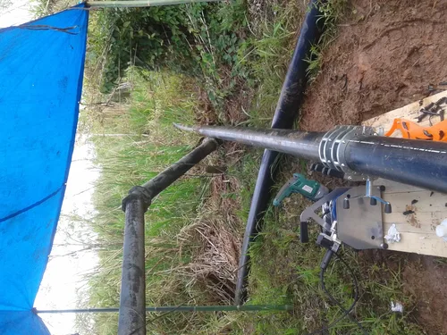 Captação de água para irrigação com tubulação PEAD em Paranapanema SP